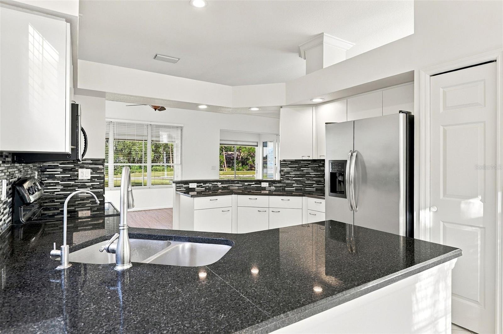 5683 DOWNHAM MEADOWS, Sarasota, FL 34235