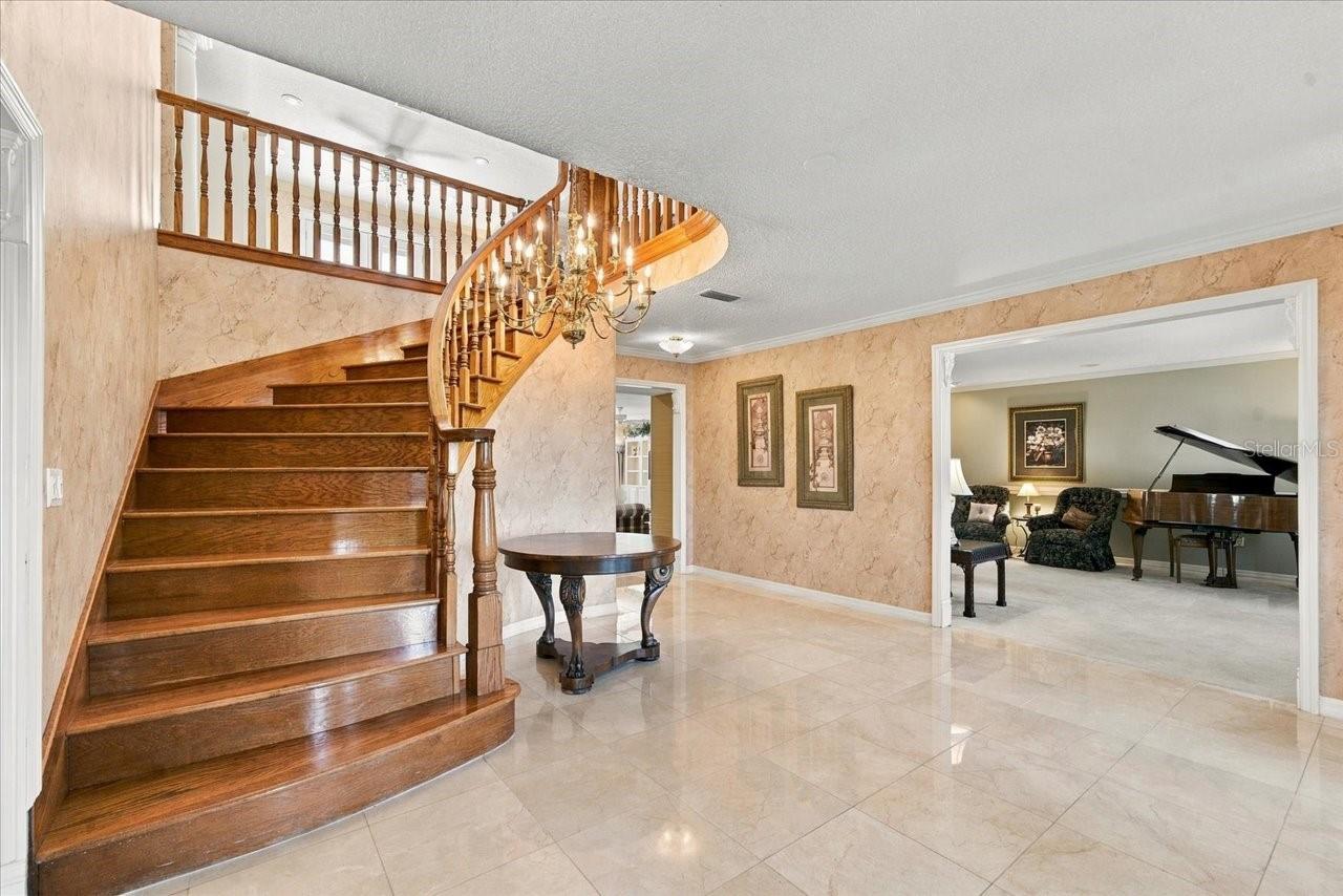 2534 HERON LANE N, Clearwater, FL 33762