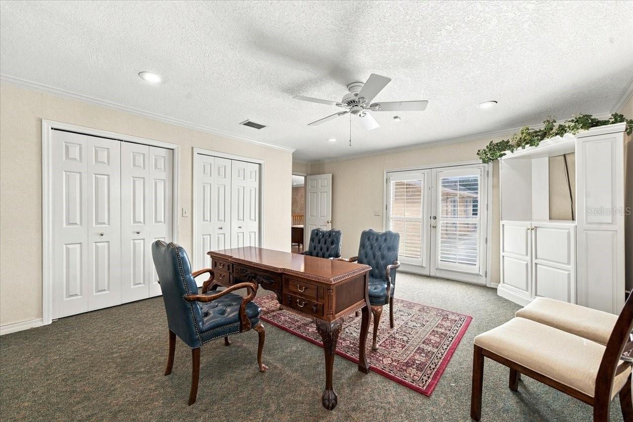 2534 HERON LANE N, Clearwater, FL 33762