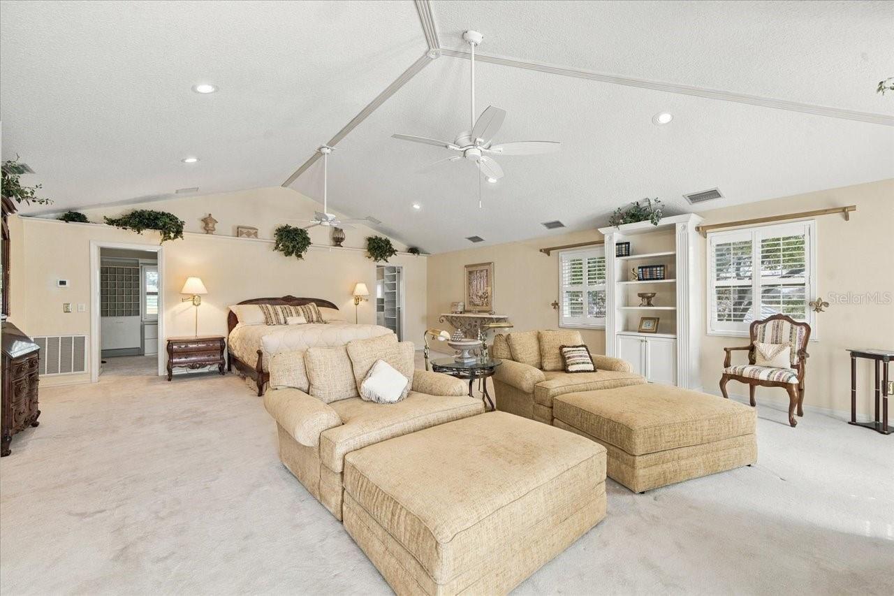 2534 HERON LANE N, Clearwater, FL 33762
