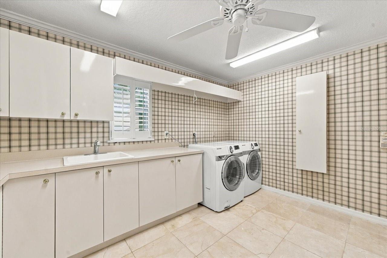 2534 HERON LANE N, Clearwater, FL 33762