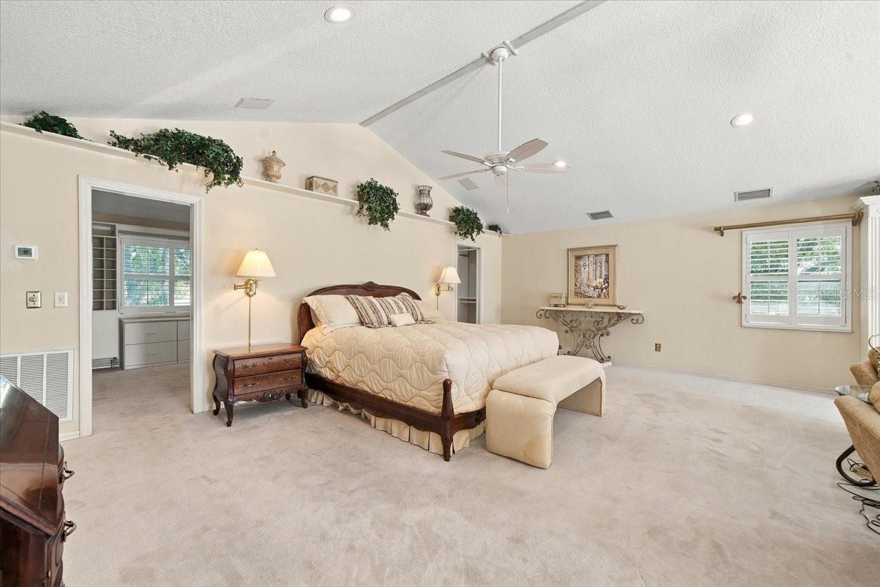 2534 HERON LANE N, Clearwater, FL 33762