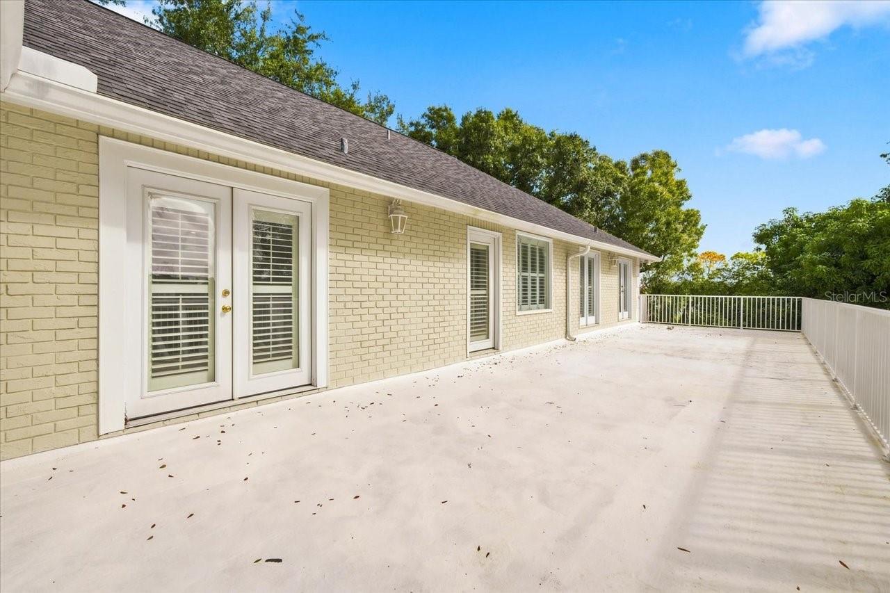 2534 HERON LANE N, Clearwater, FL 33762