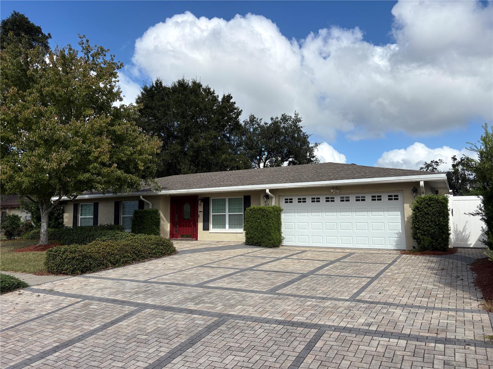 1813 ORANGE HILL DRIVE, Brandon, FL 33510