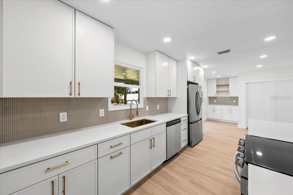 12904 128TH LANE, Largo, FL 33774