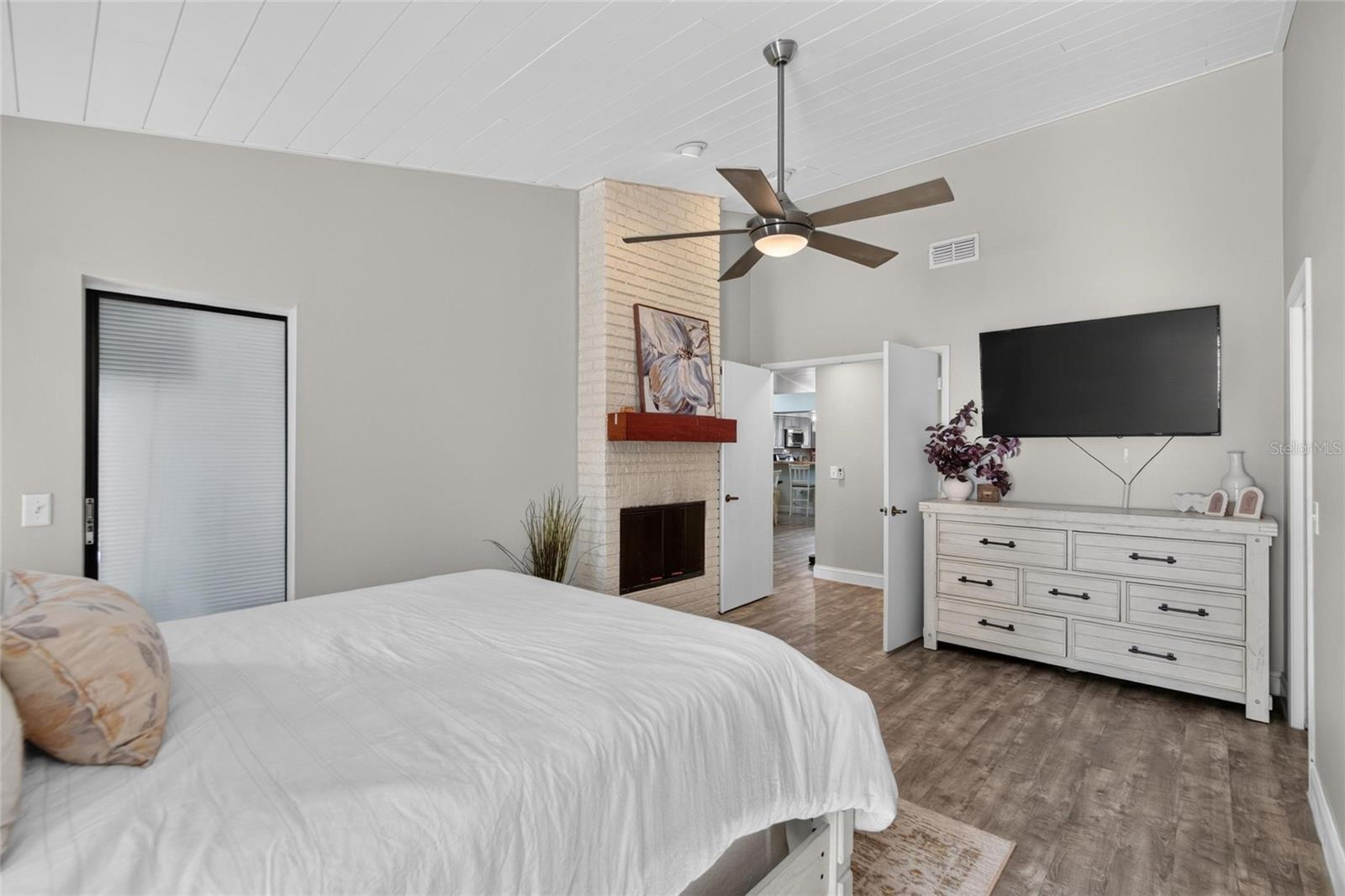 5490 GREYSTON STREET, Palm Harbor, FL 34685