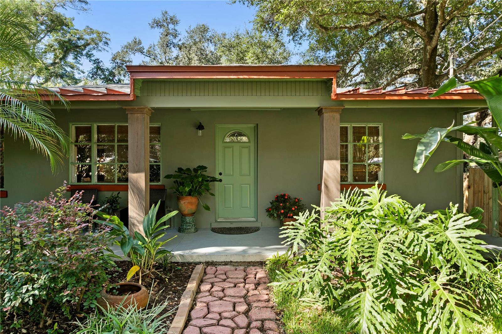 6916 N 20TH STREET, Tampa, FL 33610