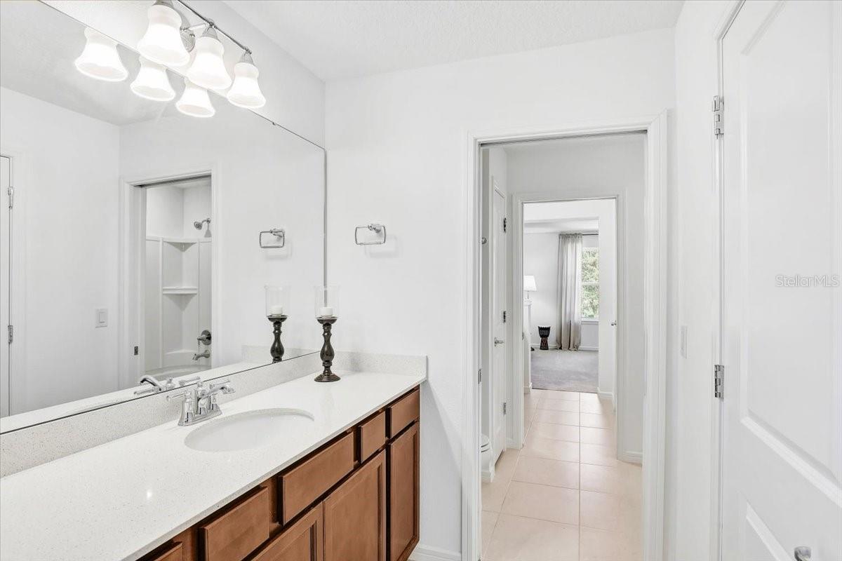 2848 QUAIL CREST COURT, Valrico, FL 33594