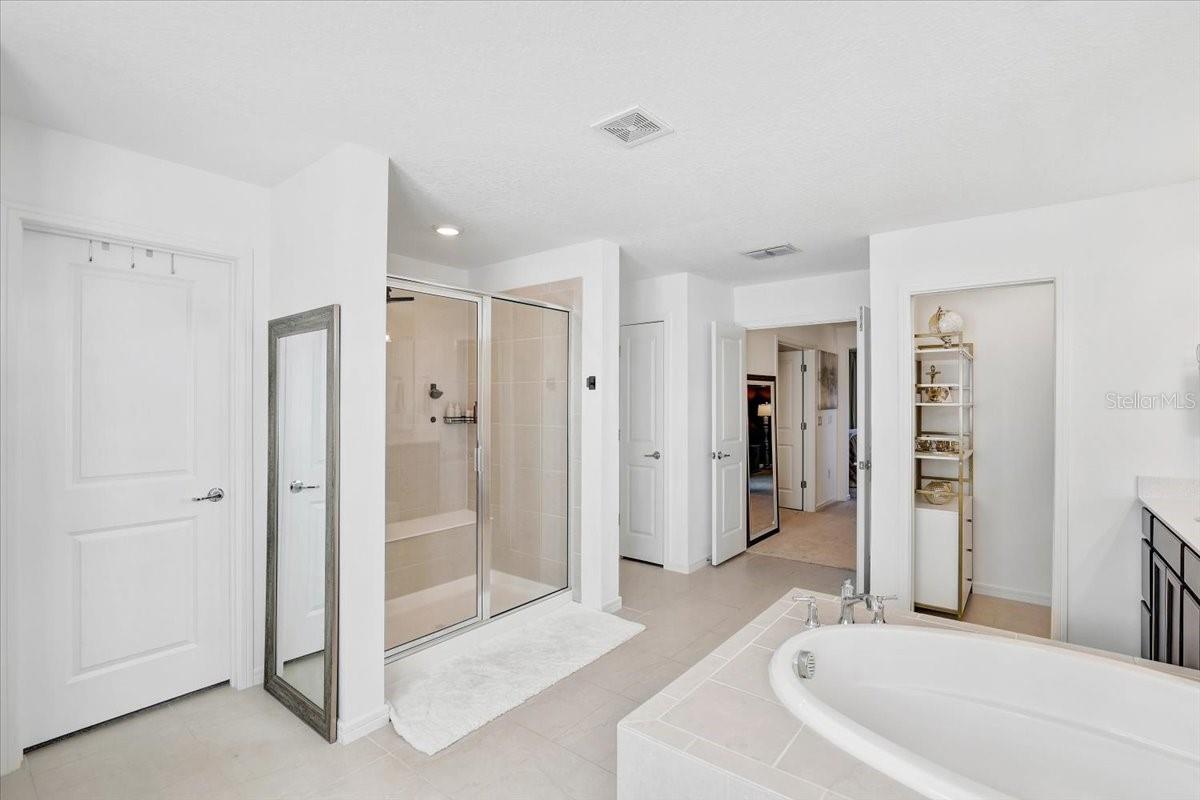 2848 QUAIL CREST COURT, Valrico, FL 33594