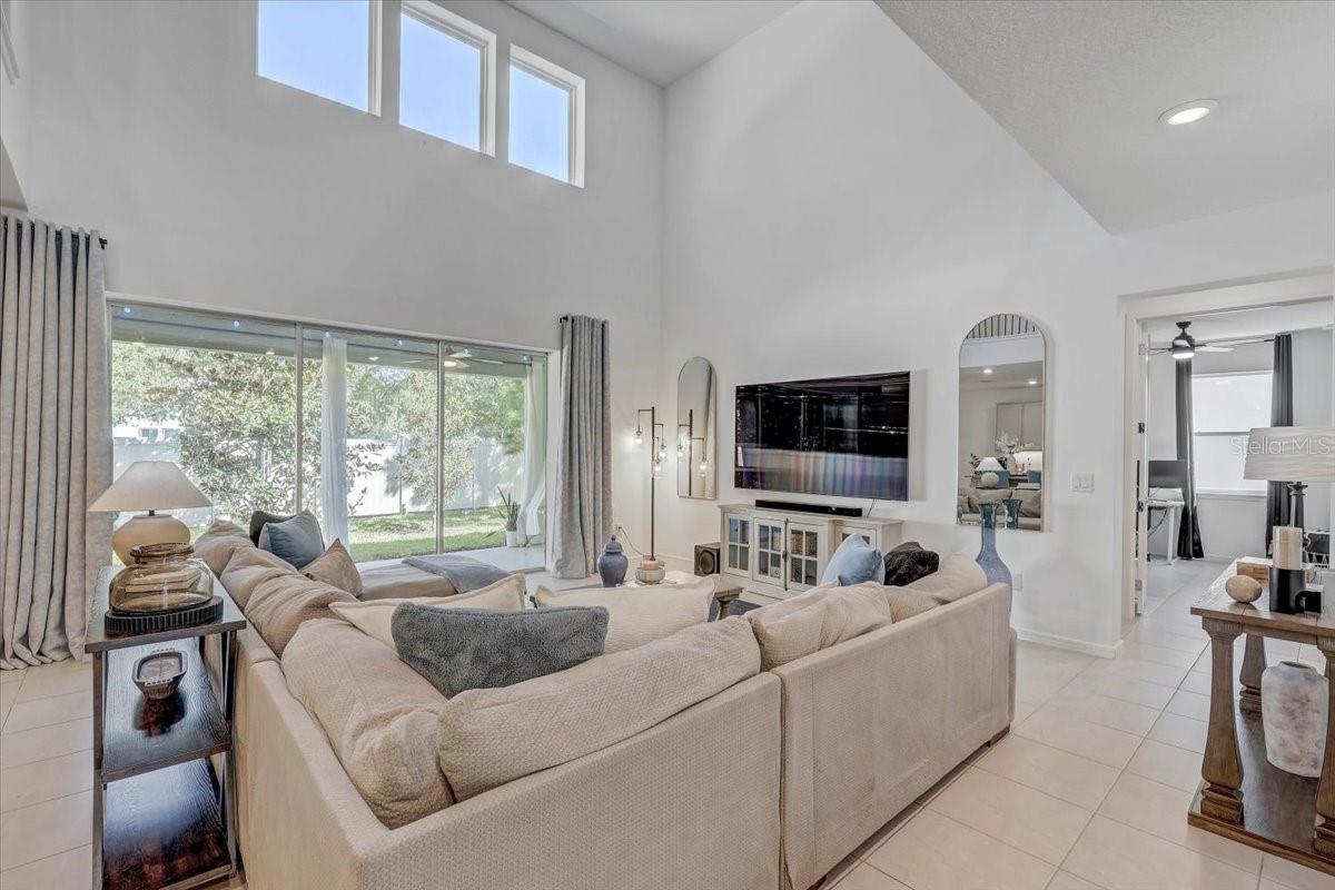2848 QUAIL CREST COURT, Valrico, FL 33594