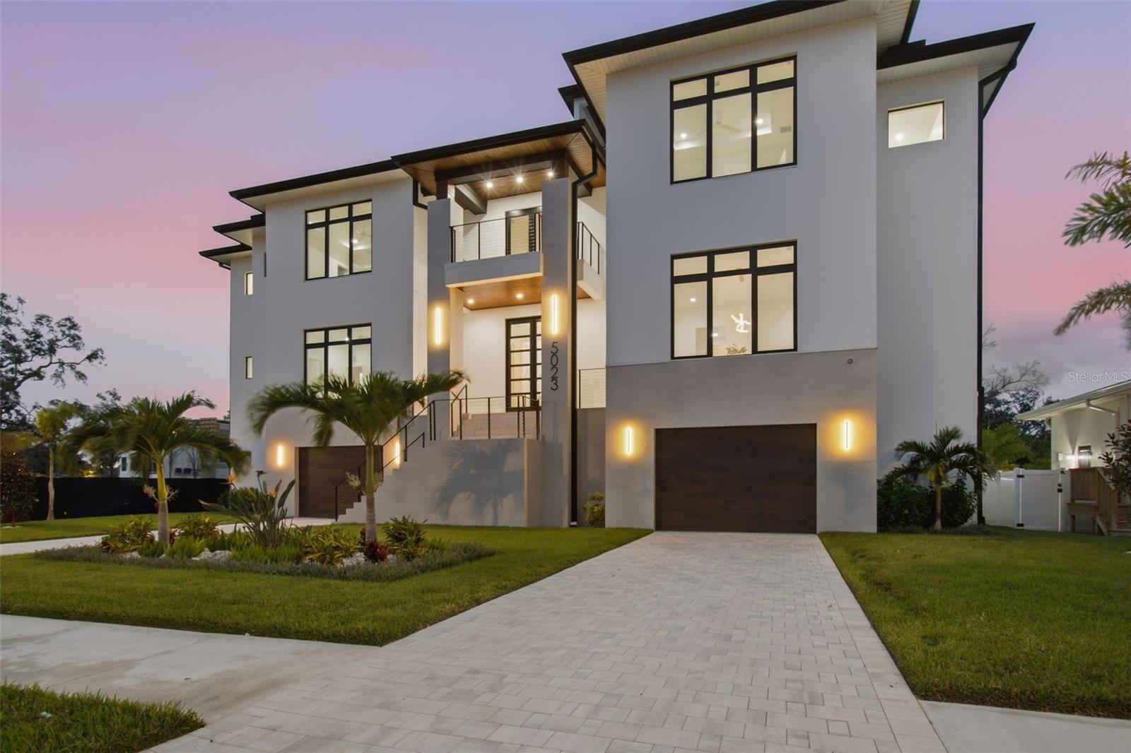 5023 W LEONA STREET, Tampa, FL 33629