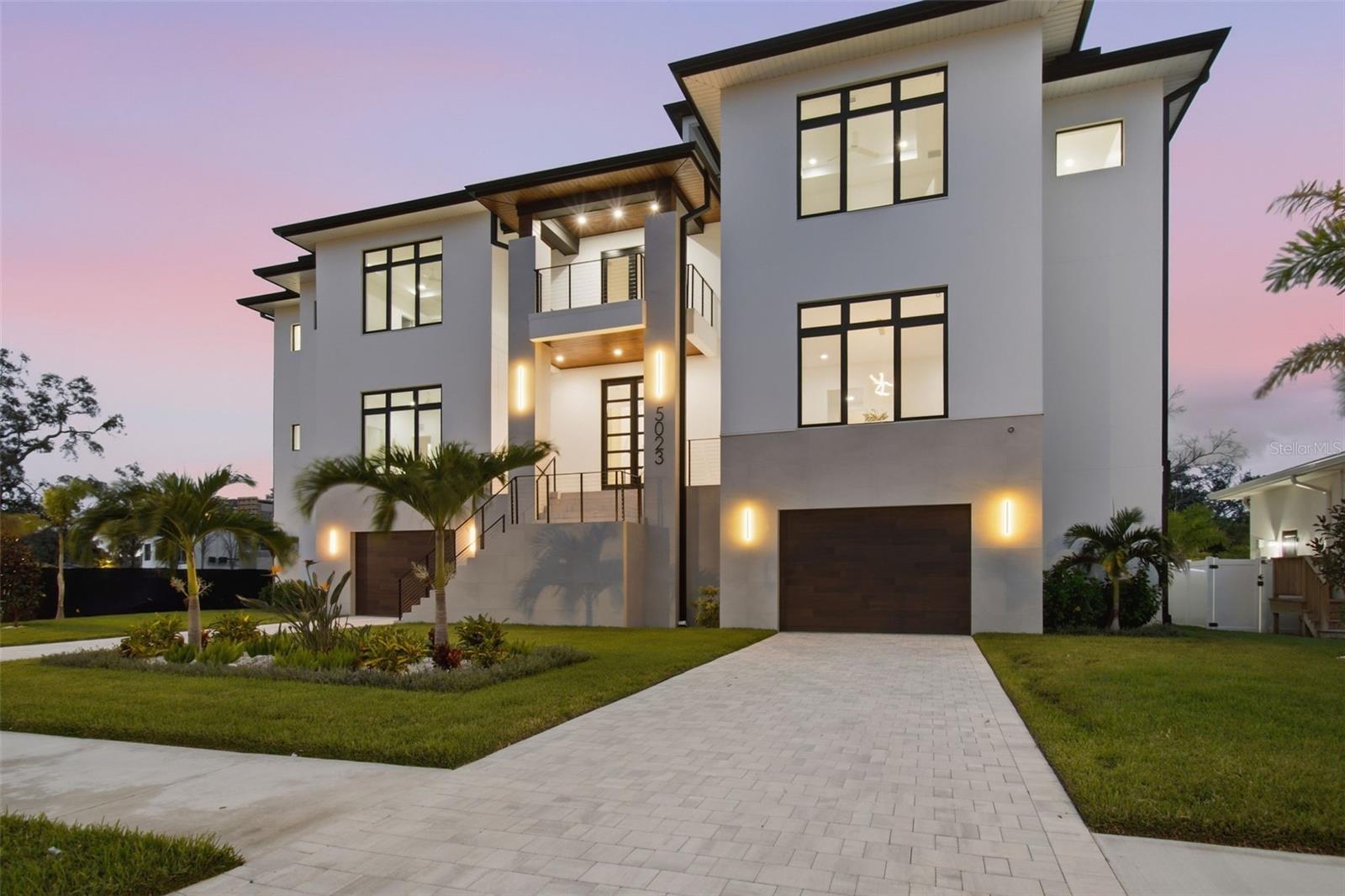5023 W LEONA STREET, Tampa, FL 33629