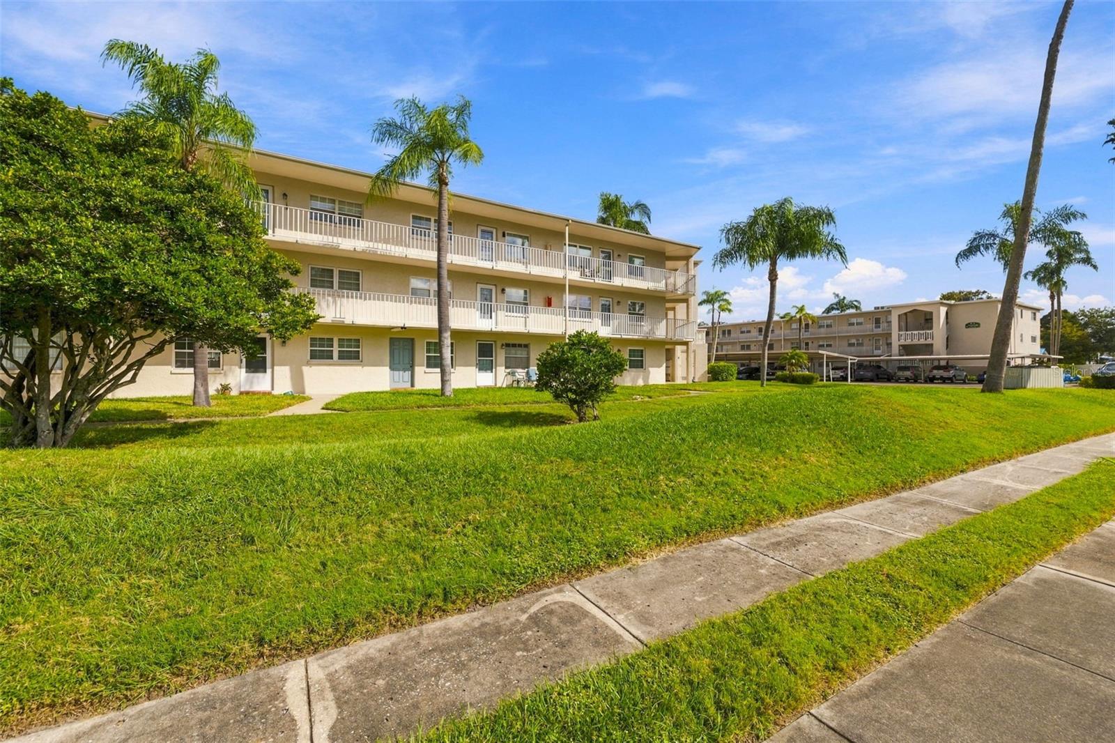 960 VIRGINIA STREET, #206, Dunedin, FL 34698 960 VIRGINIA STREET, #206, Dunedin, FL 34698