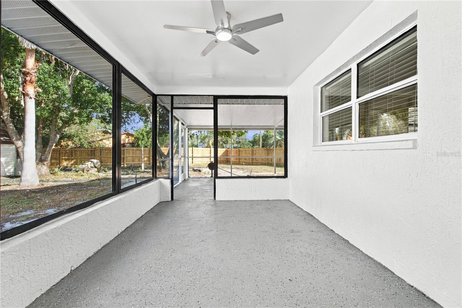 1 porch