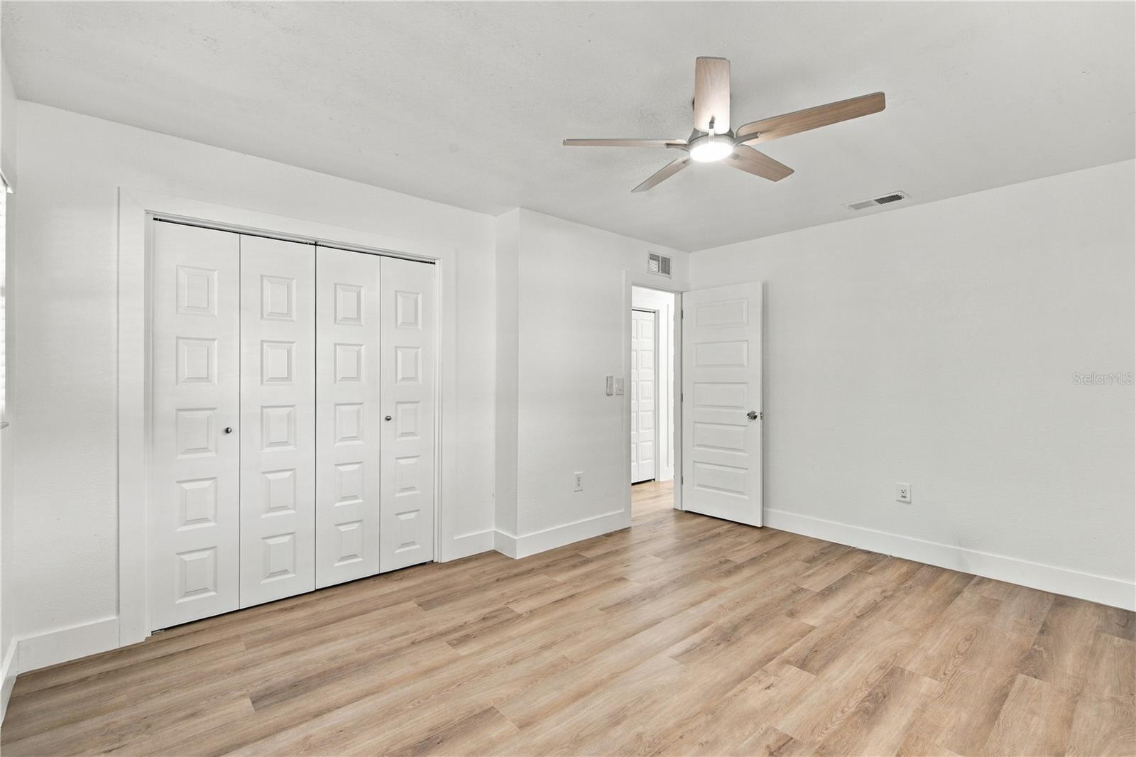 2 bedroom