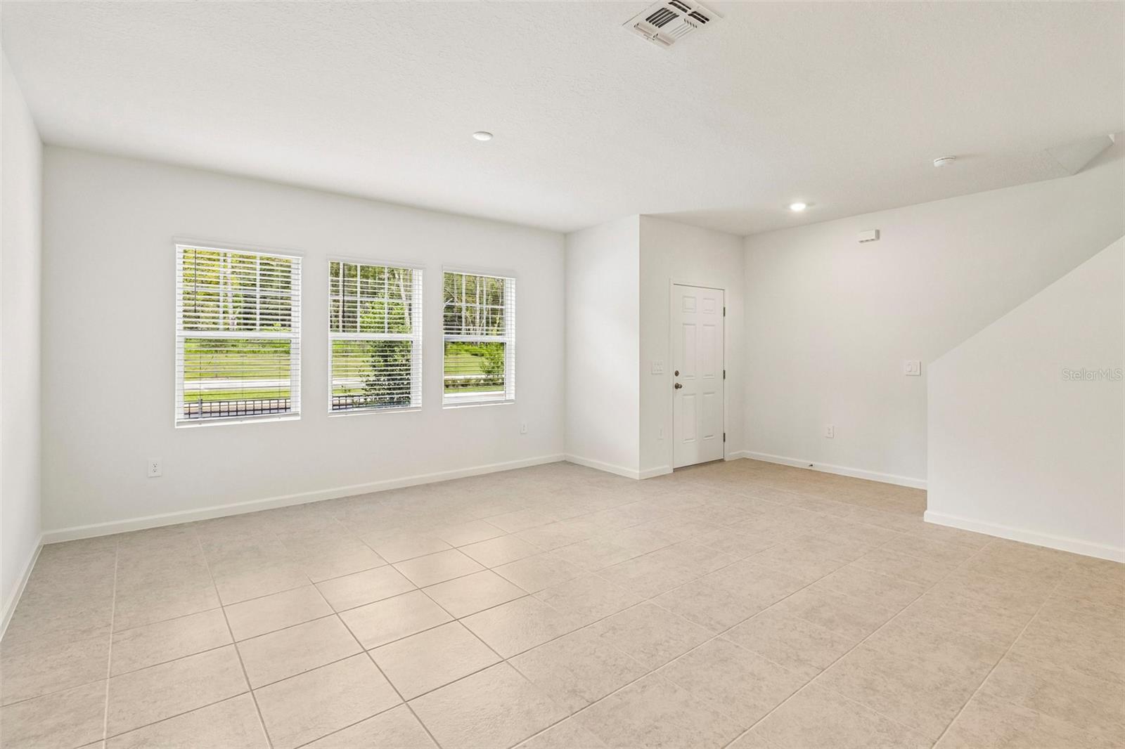 237 MERCER STREET, Deland, FL 32720 237 MERCER STREET, Deland, FL 32720