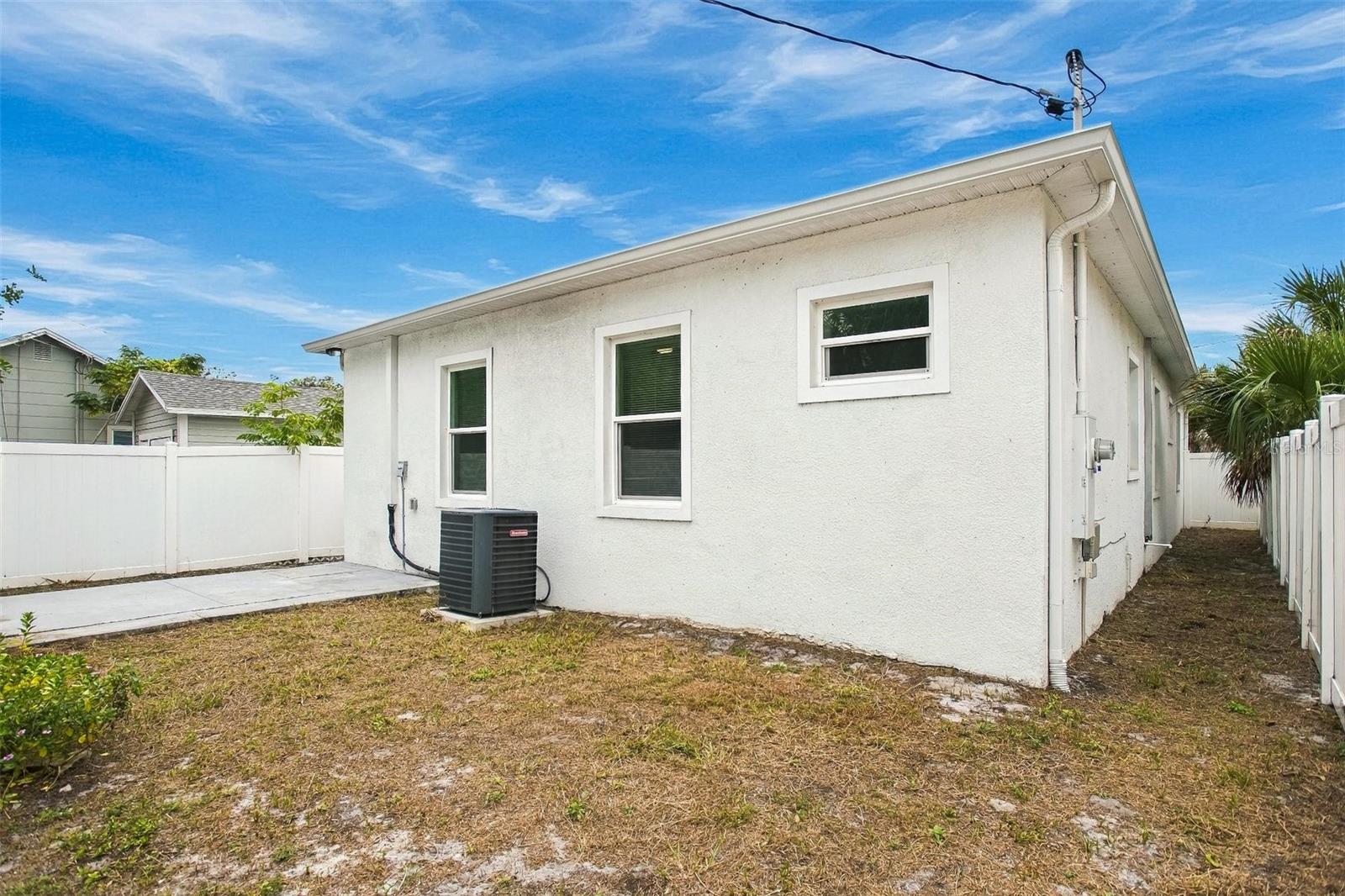 3027 UNION STREET N, St Petersburg, FL 33713
