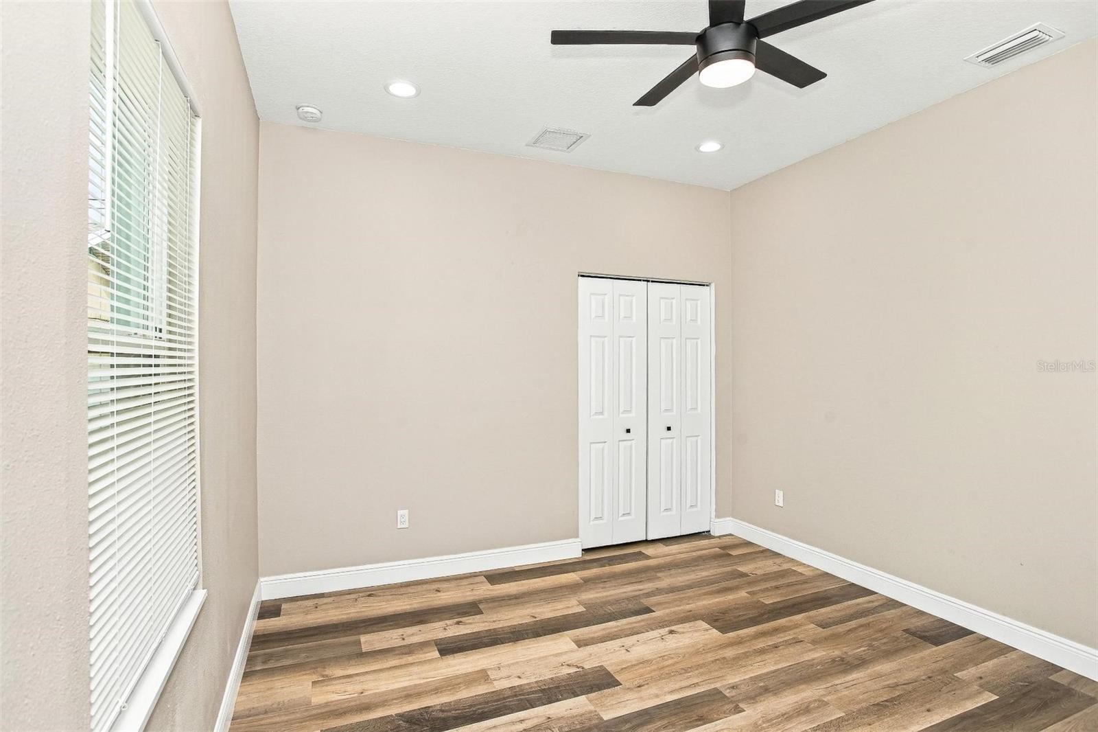 3027 UNION STREET N, St Petersburg, FL 33713