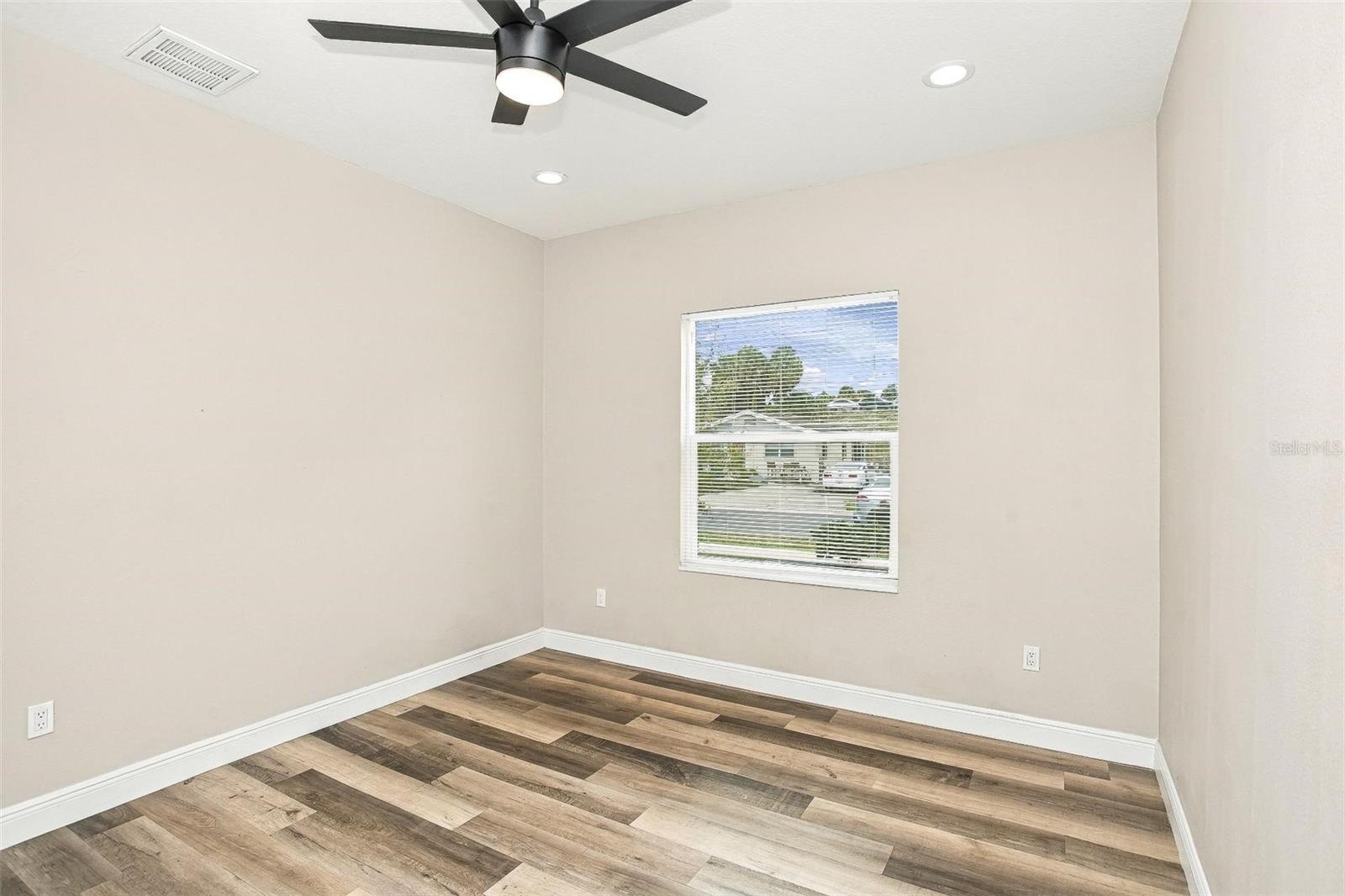 3027 UNION STREET N, St Petersburg, FL 33713