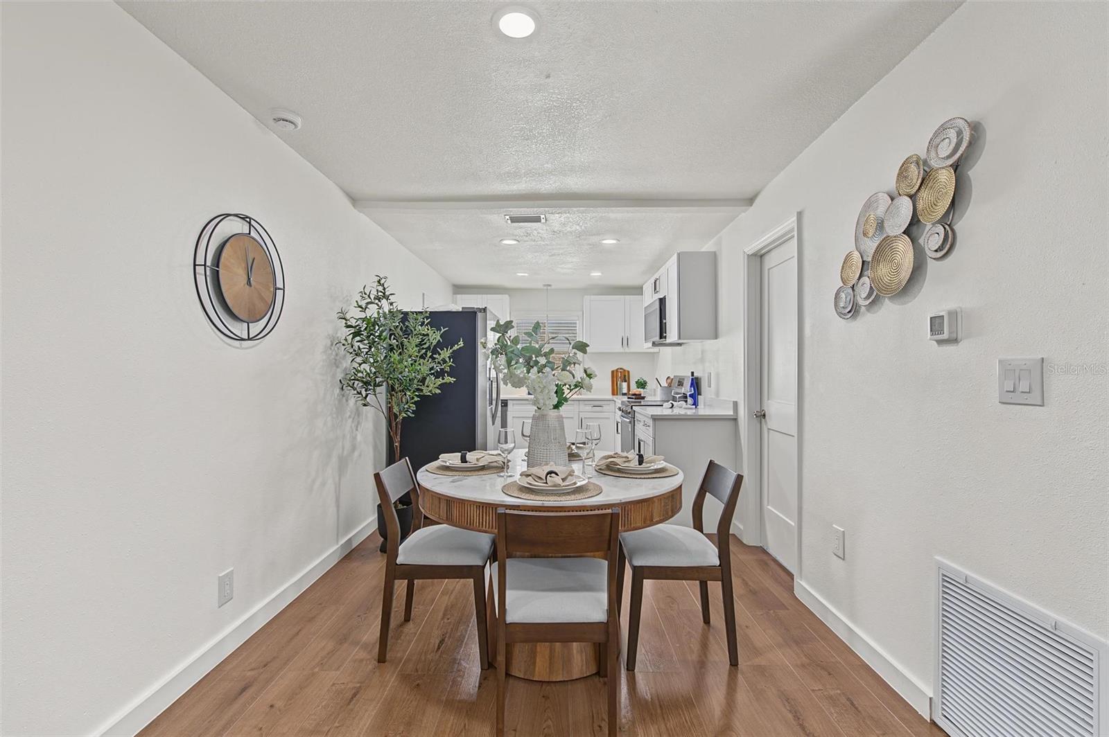 1834 NEW HAMPSHIRE AVENUE NE, St Petersburg, FL 33703