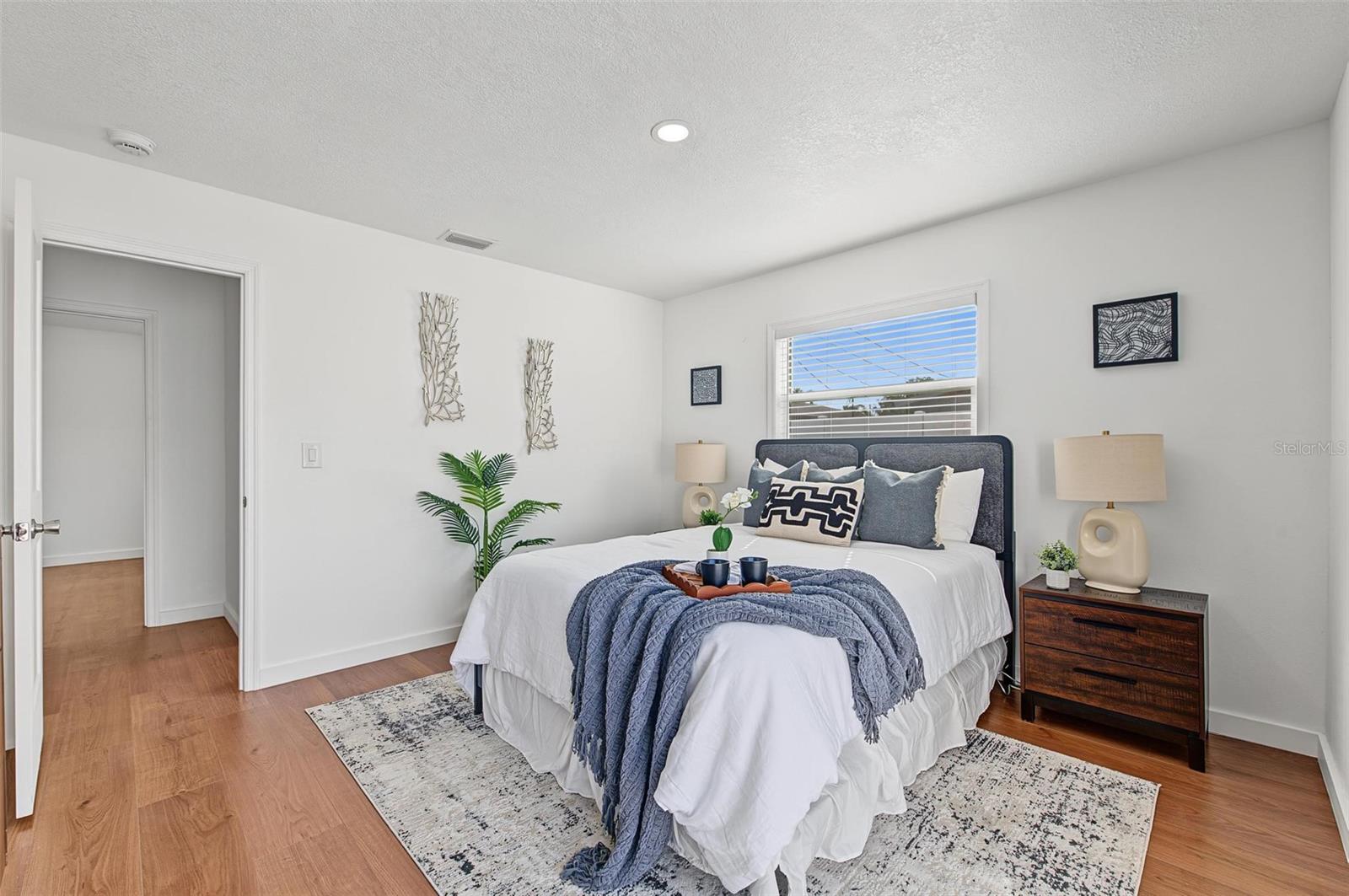 1834 NEW HAMPSHIRE AVENUE NE, St Petersburg, FL 33703