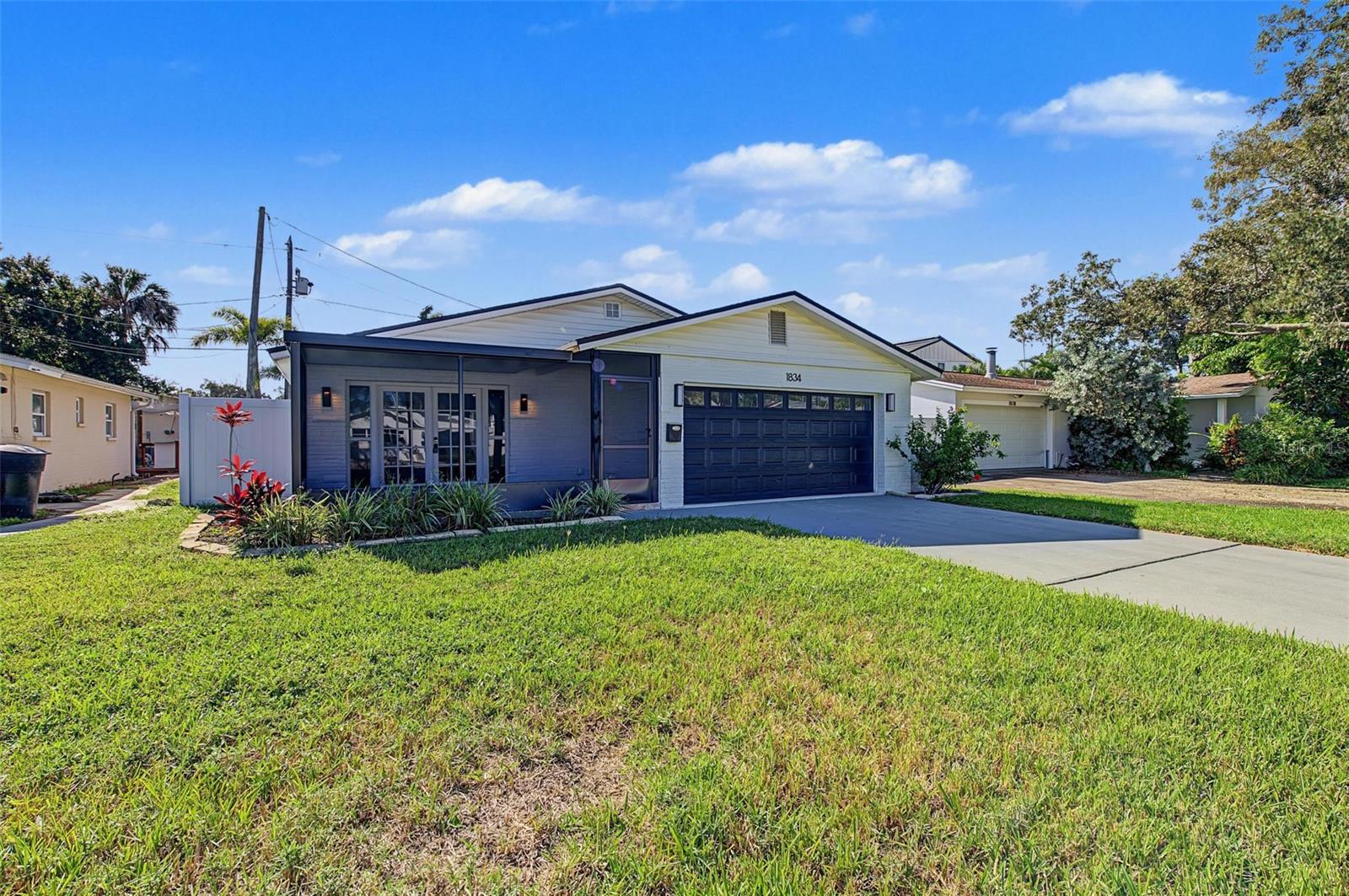 1834 NEW HAMPSHIRE AVENUE NE, St Petersburg, FL 33703
