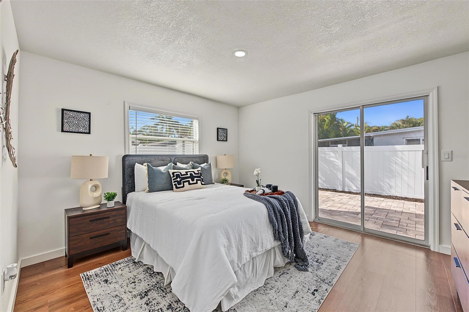 1834 NEW HAMPSHIRE AVENUE NE, St Petersburg, FL 33703