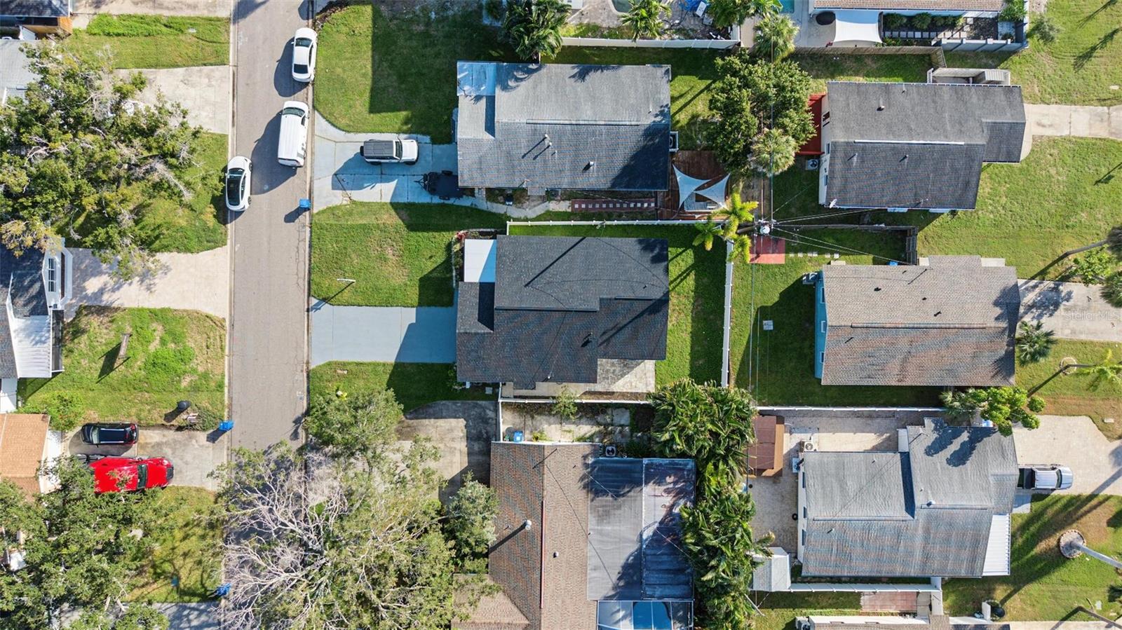 1834 NEW HAMPSHIRE AVENUE NE, St Petersburg, FL 33703