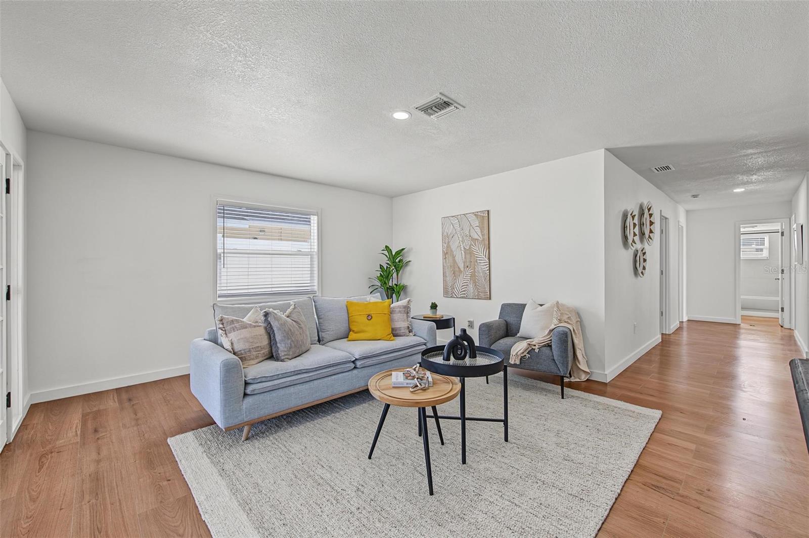1834 NEW HAMPSHIRE AVENUE NE, St Petersburg, FL 33703