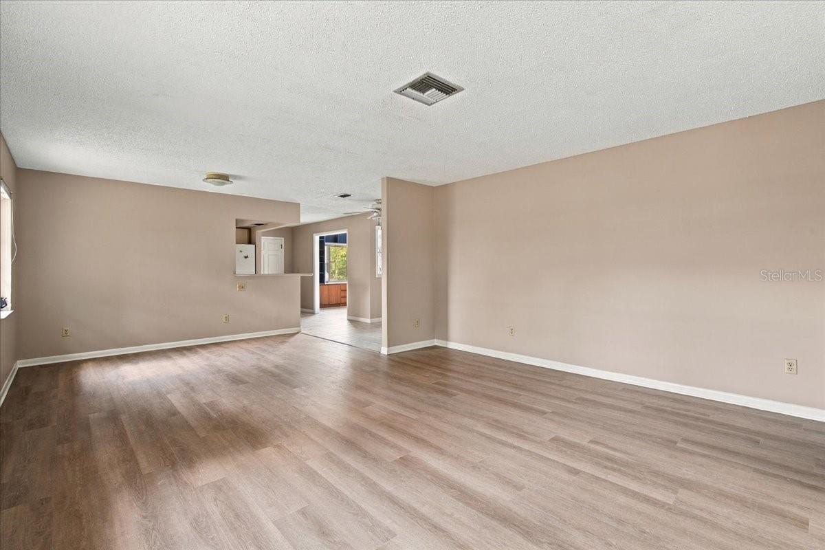 57 JAMAICA STREET, Homosassa, FL 34446