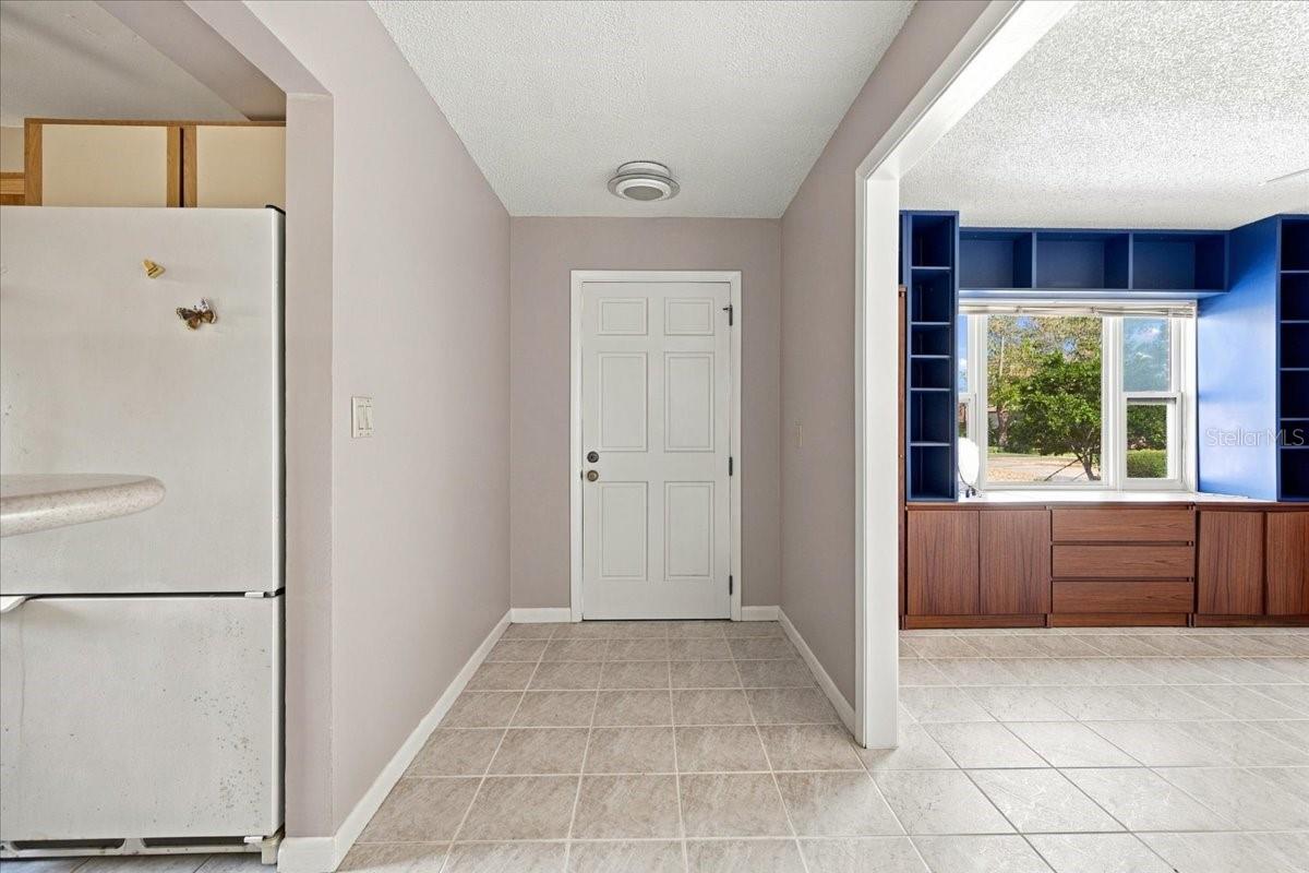 57 JAMAICA STREET, Homosassa, FL 34446