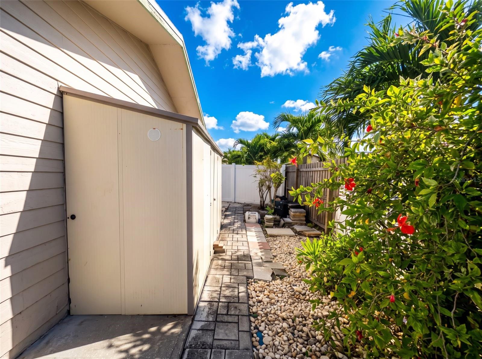12823 89TH AVENUE, Seminole, FL 33776