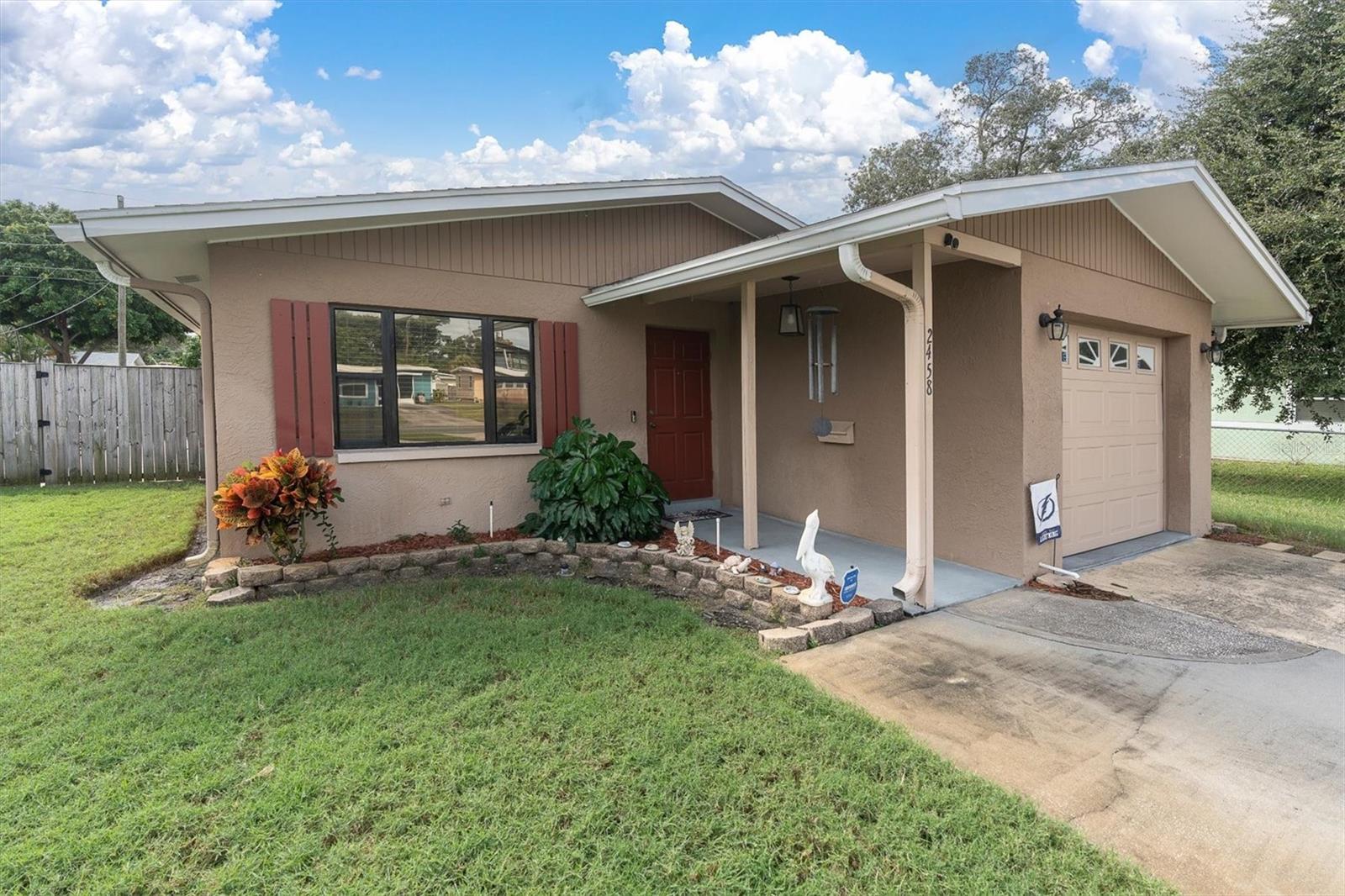 2458 17TH AVENUE N, St Petersburg, FL 33713
