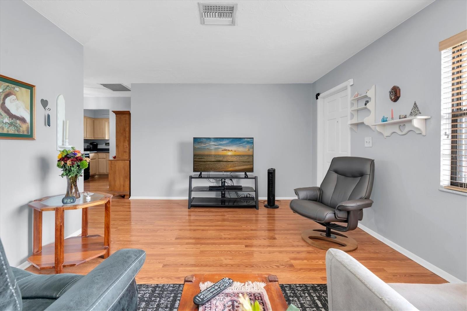 2458 17TH AVENUE N, St Petersburg, FL 33713
