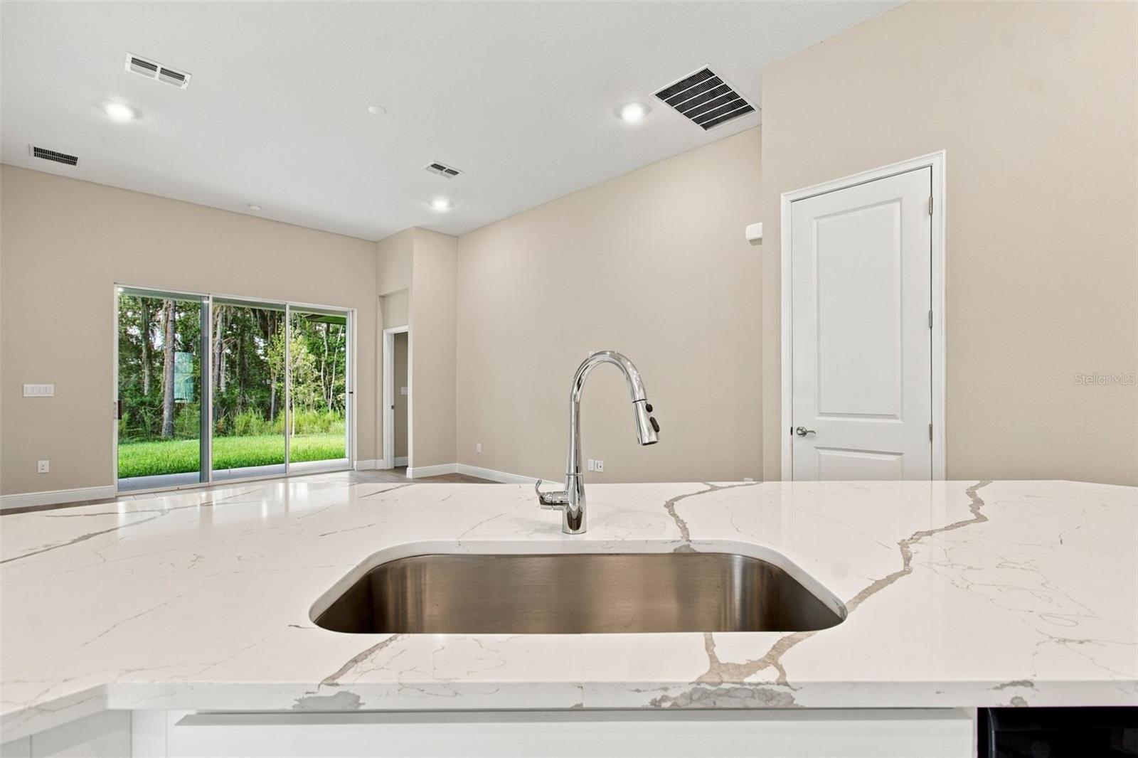 19461 FOREST GARDEN COURT, Brooksville, FL 34601