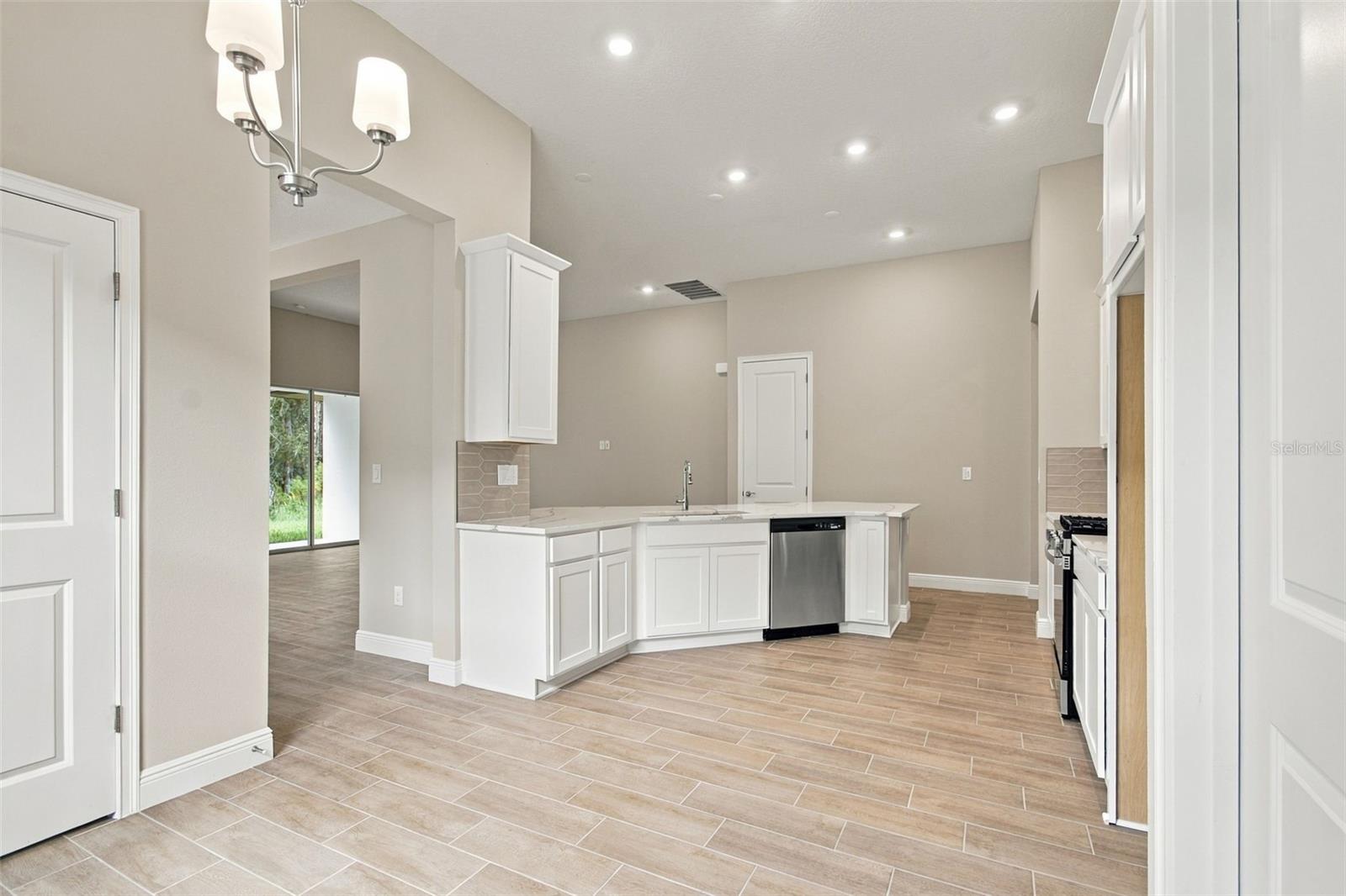 19461 FOREST GARDEN COURT, Brooksville, FL 34601