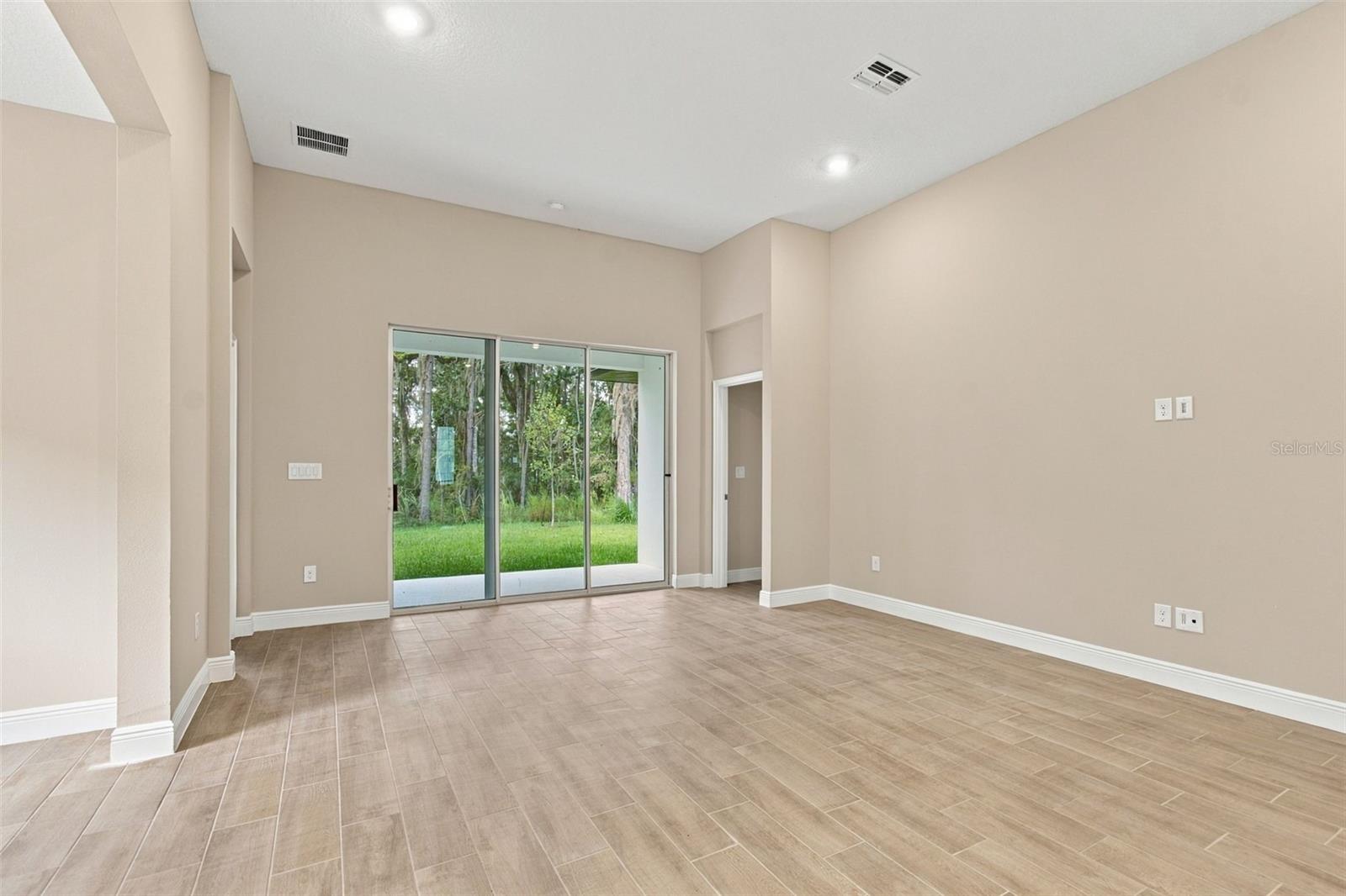19461 FOREST GARDEN COURT, Brooksville, FL 34601