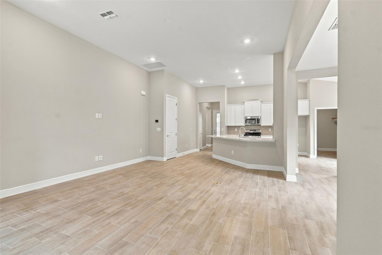 19461 FOREST GARDEN COURT, Brooksville, FL 34601
