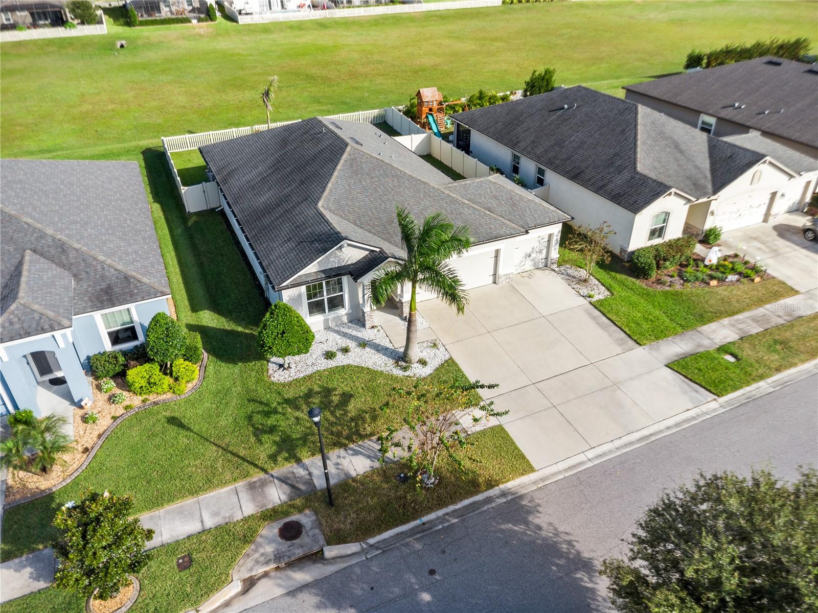 1007 LEE SHORE STREET, Valrico, FL 33594