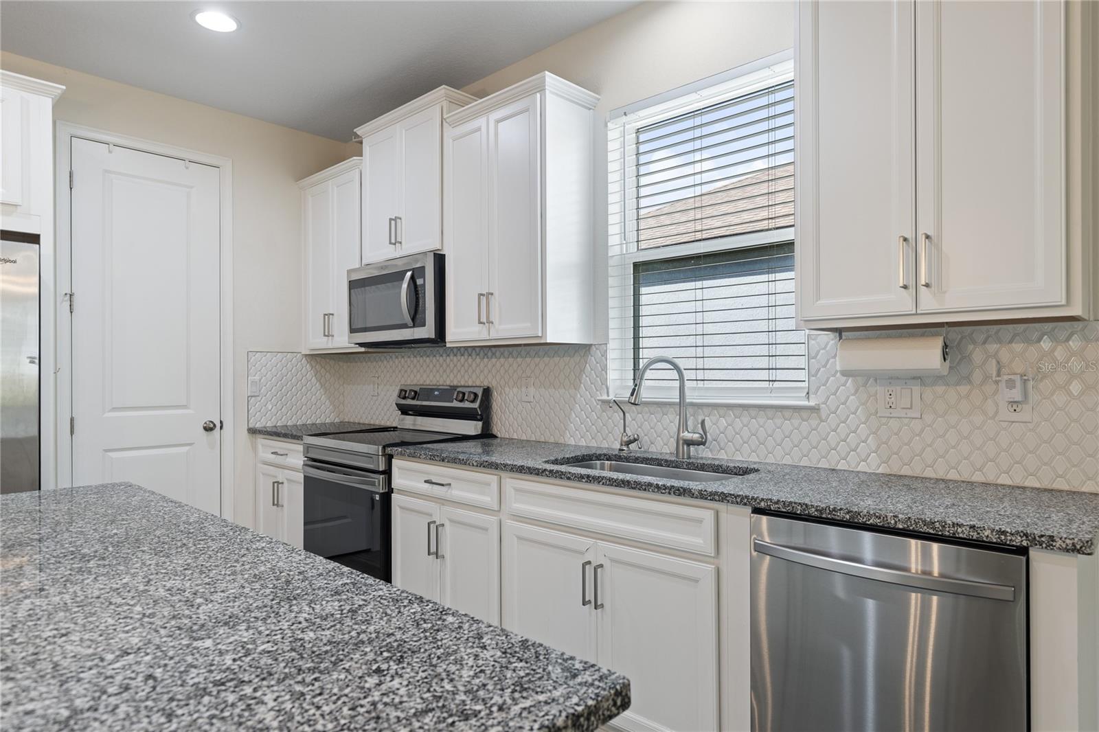 Kitchen pic 3