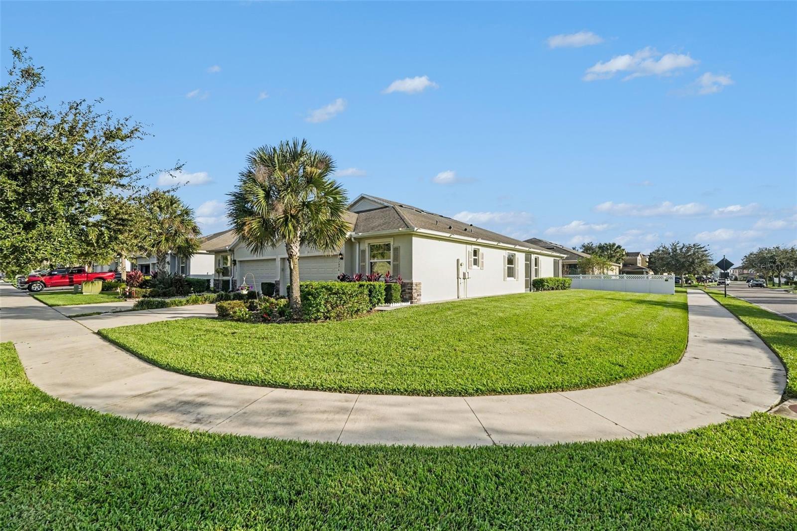 32976 WINDELSTRAW DRIVE, Wesley Chapel, FL 33545