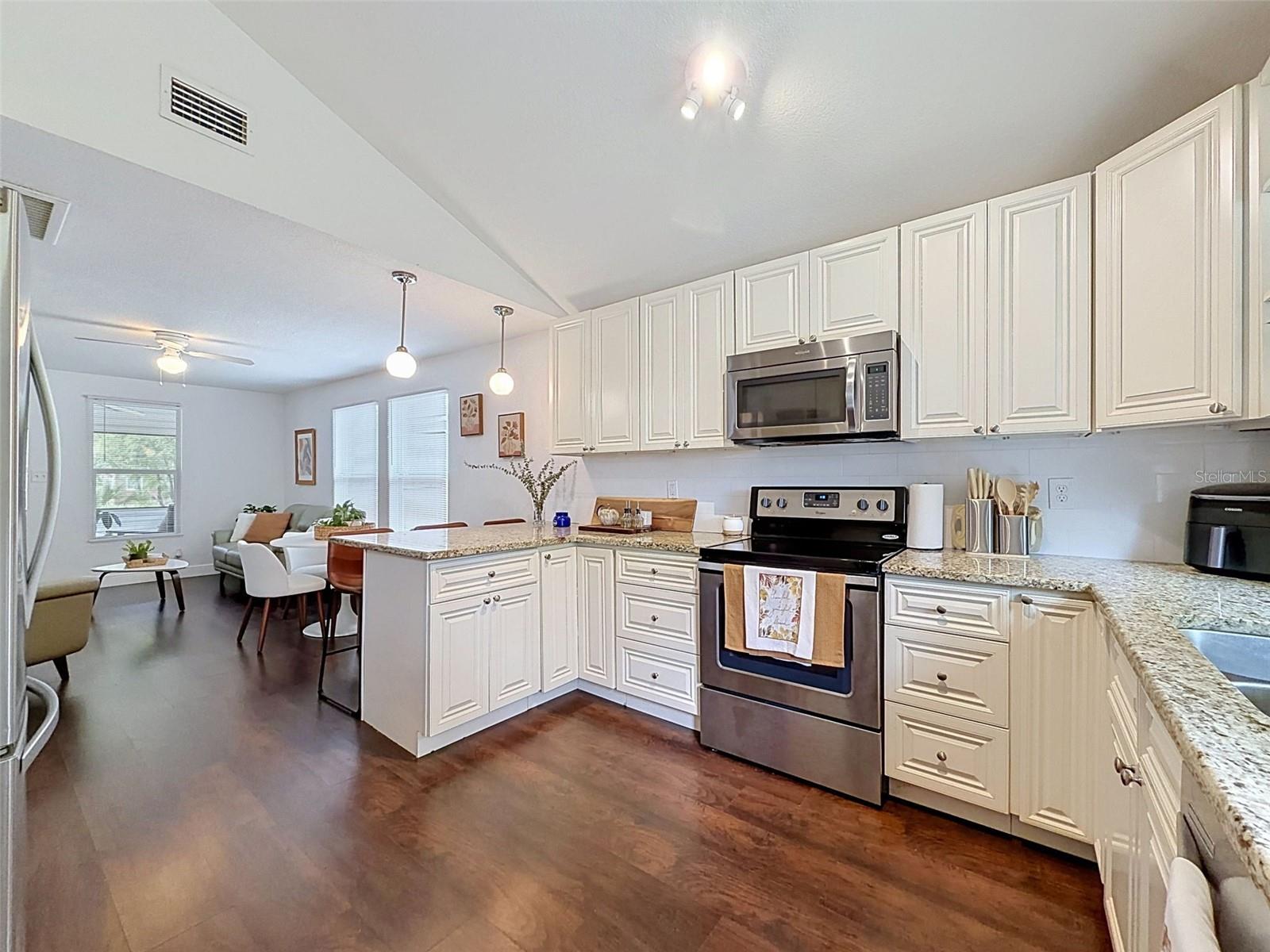 5909 N 15TH ST, Tampa, FL 33610