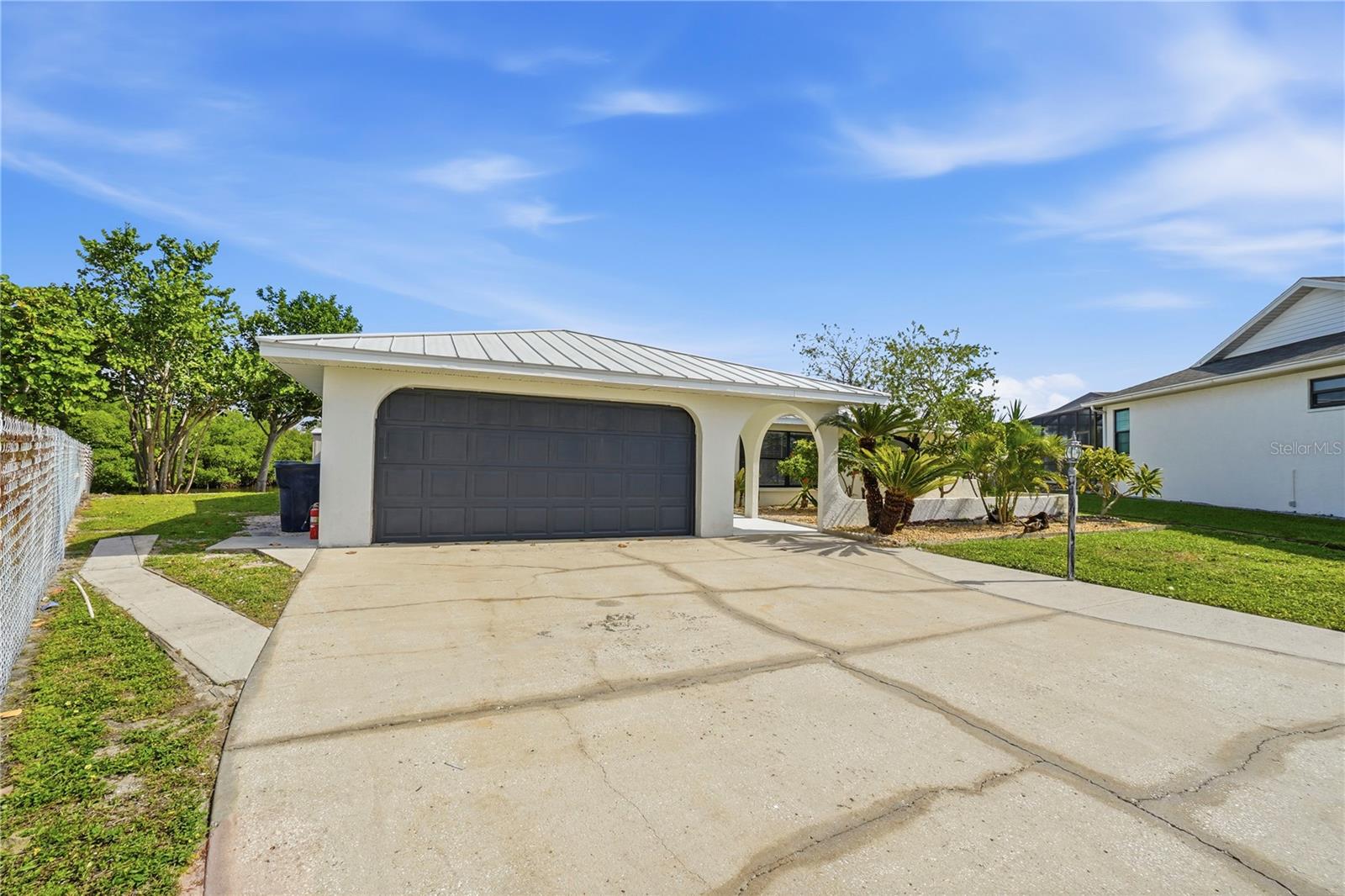 6533 SENEGAL PALM WAY, Apollo Beach, FL 33572