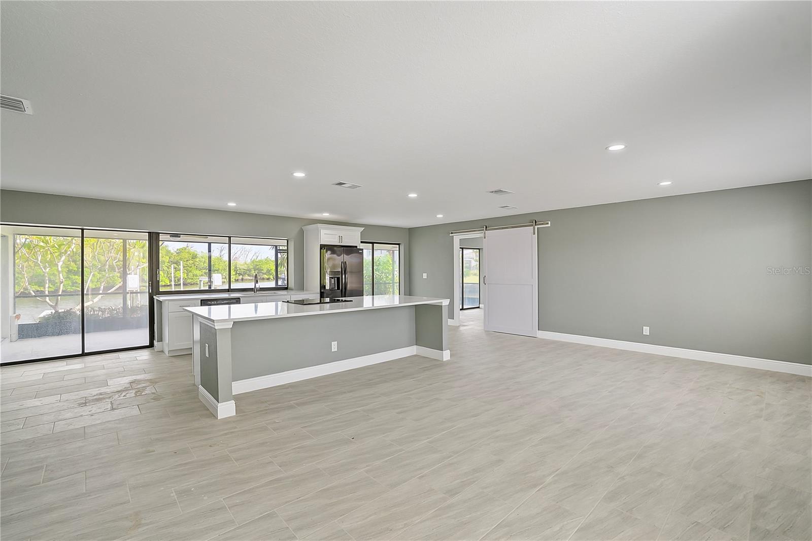 6533 SENEGAL PALM WAY, Apollo Beach, FL 33572