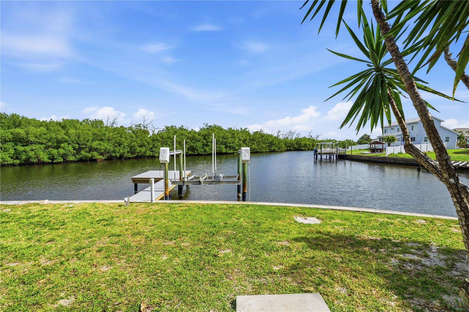 6533 SENEGAL PALM WAY, Apollo Beach, FL 33572