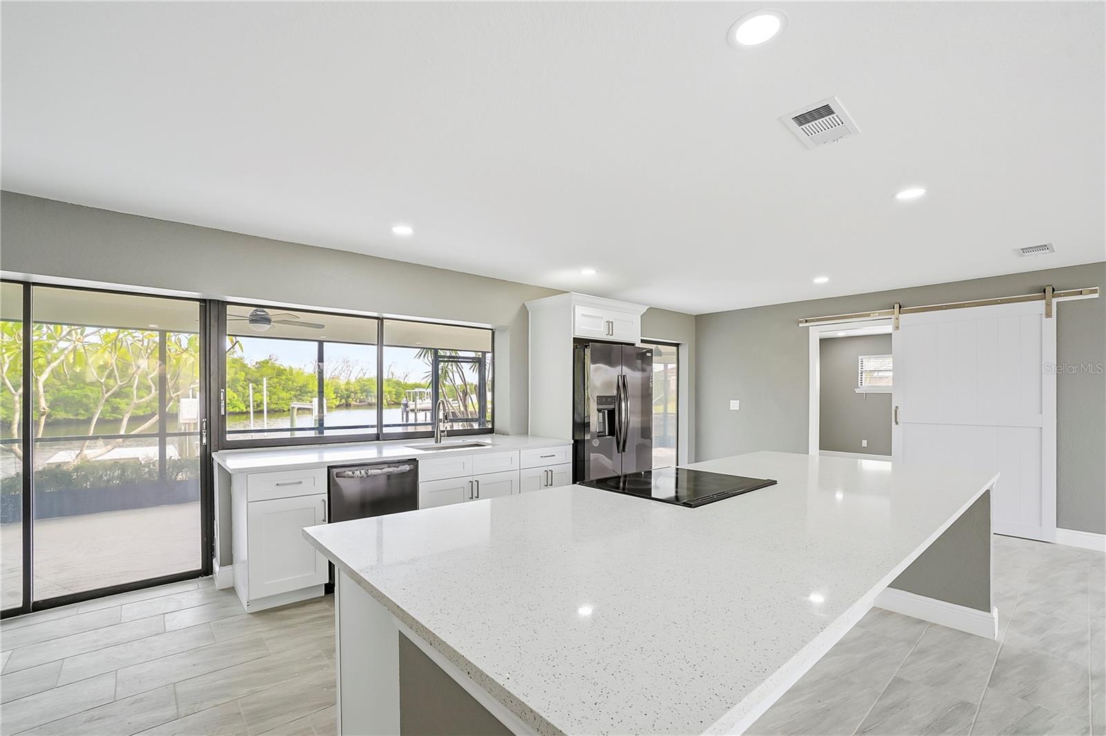 6533 SENEGAL PALM WAY, Apollo Beach, FL 33572