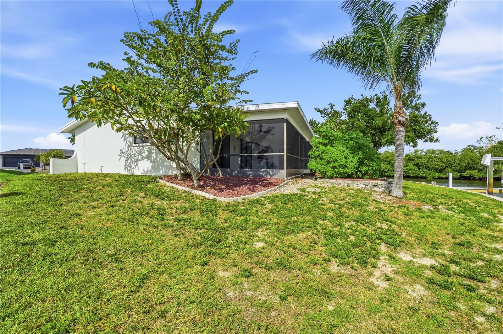 6533 SENEGAL PALM WAY, Apollo Beach, FL 33572
