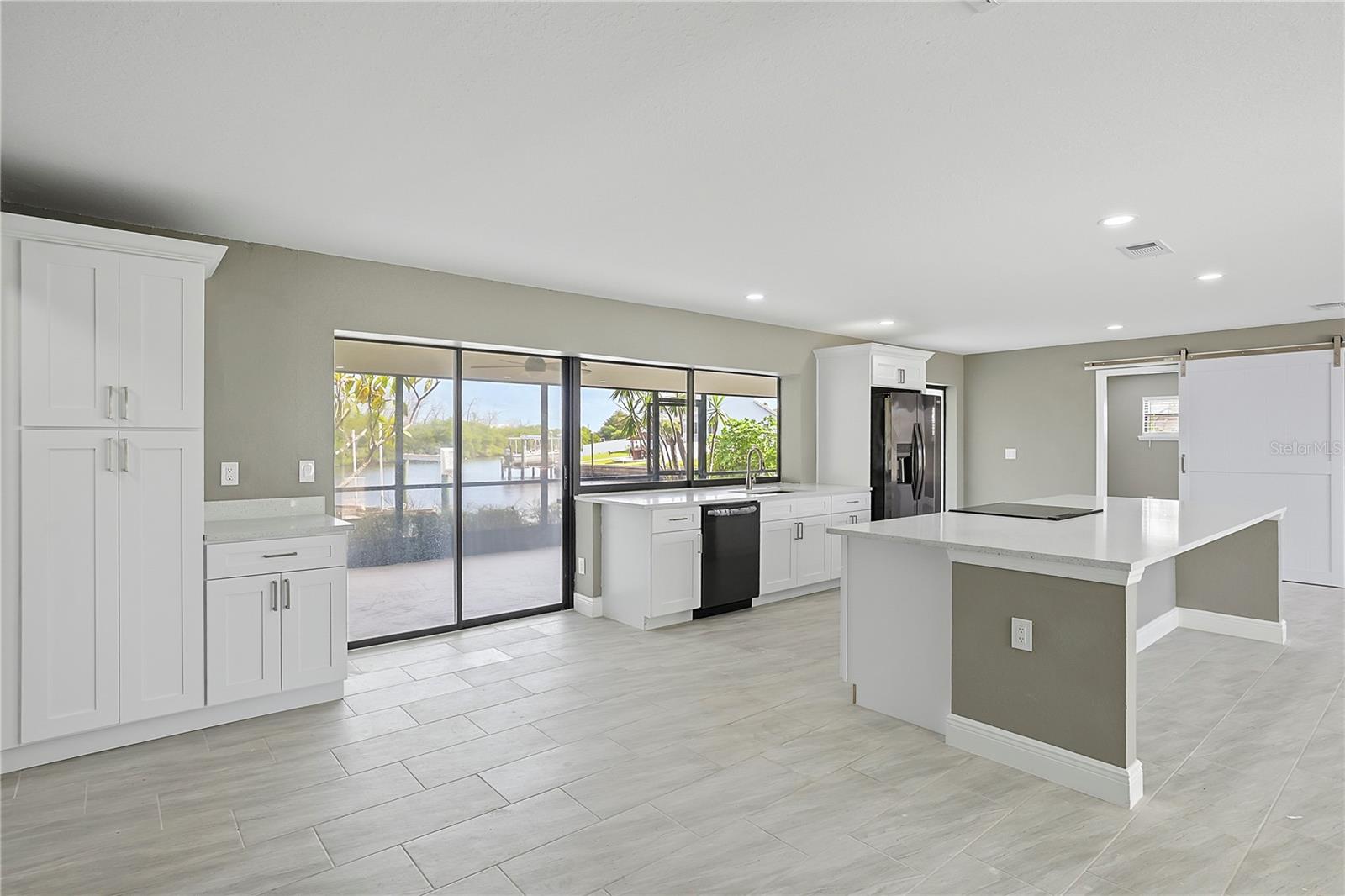 6533 SENEGAL PALM WAY, Apollo Beach, FL 33572