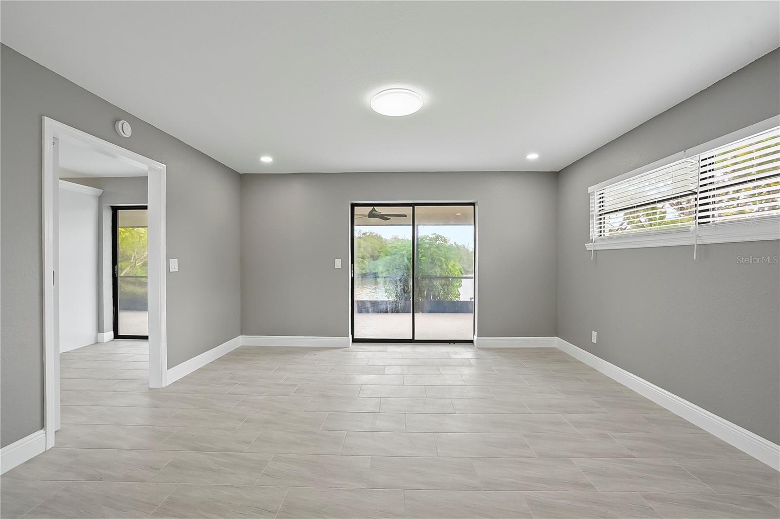 6533 SENEGAL PALM WAY, Apollo Beach, FL 33572