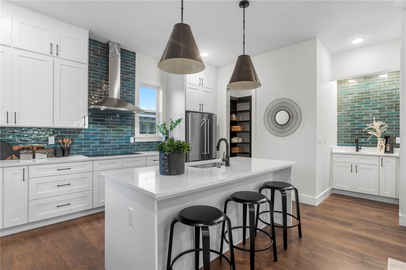 40 64TH STREET S, #1, St Petersburg, FL 33707